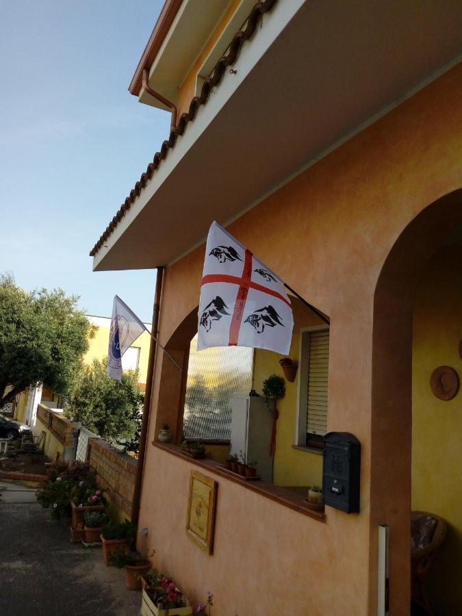 B&B Il Rifugio Del Lupo - E6721 Paringianu Eksteriør billede