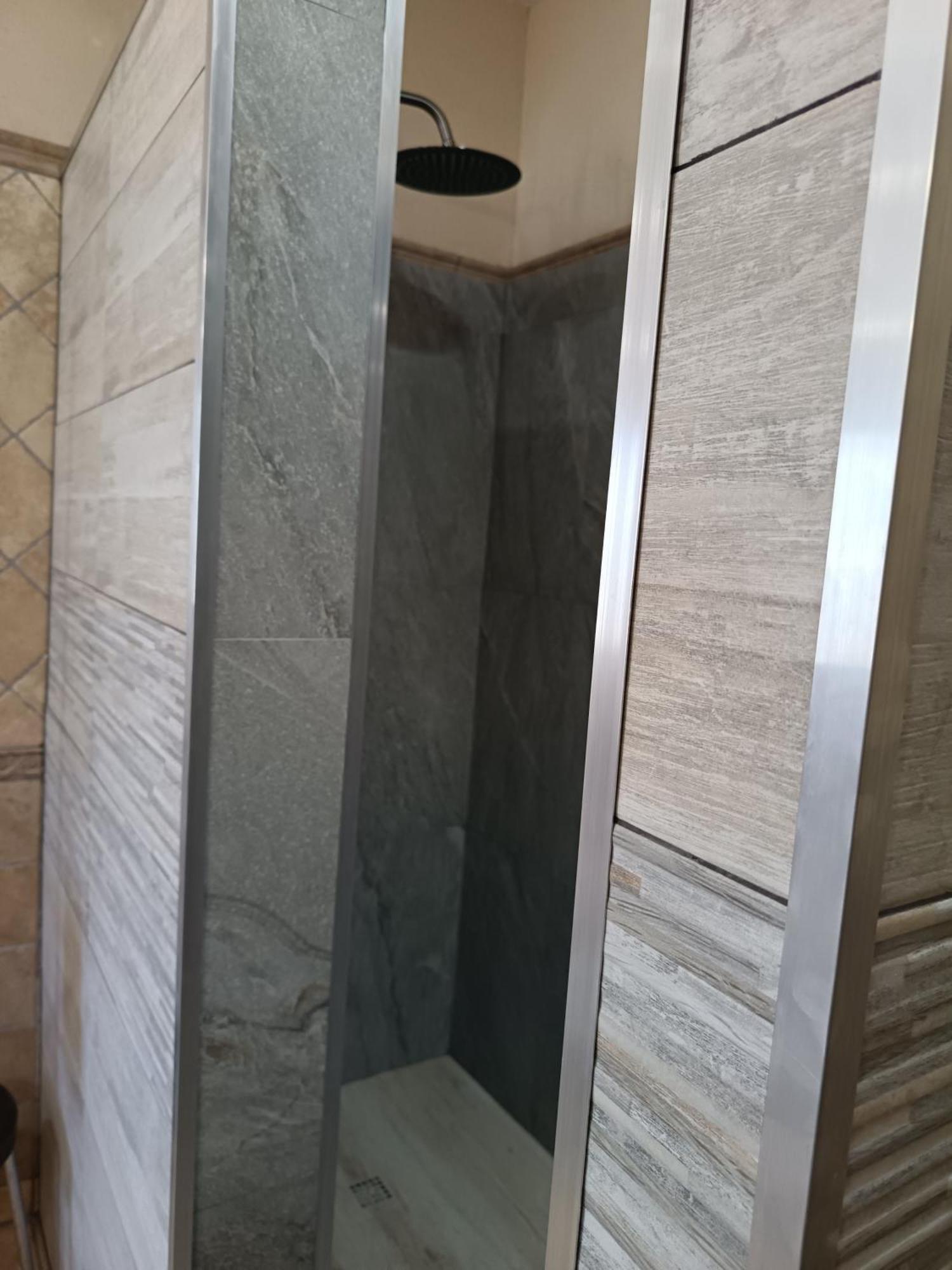 B&B Il Rifugio Del Lupo - E6721 Paringianu Eksteriør billede